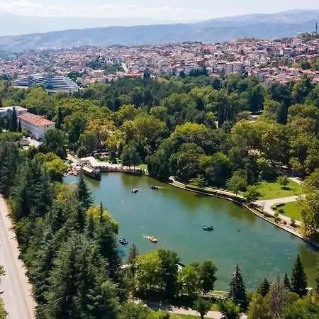 公寓 узунови