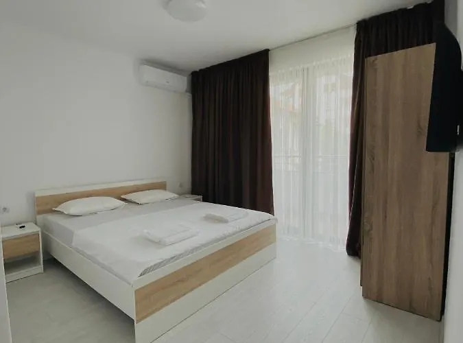 узунови * Sandanski