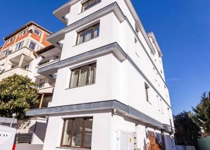 узунови * Sandanski